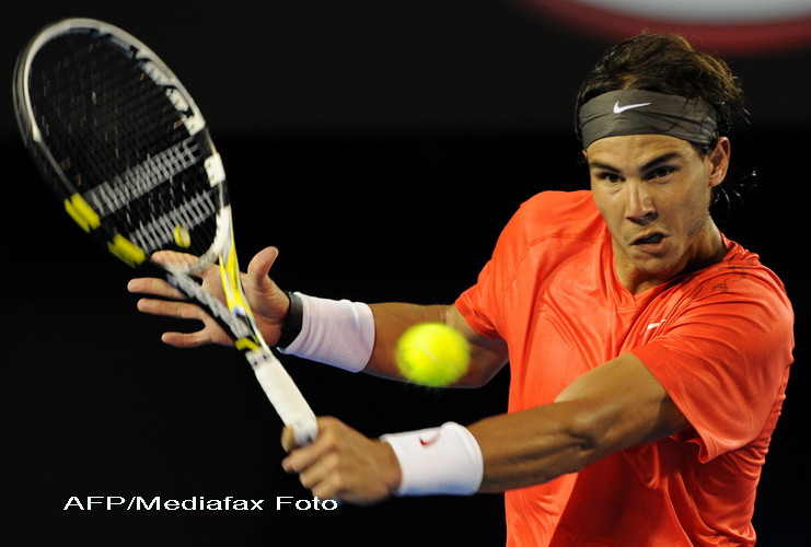 Asa se raspunde la o cerere in casatorie. Rafael Nadal ia lectii de la Steffi Graf.