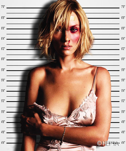 Actrita Uma Thurman si Quentin Tarantino ar avea o relatie. Regizorul a spus ca o iubeste de multi ani