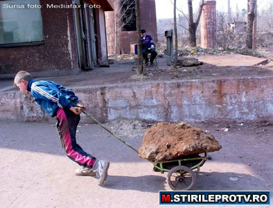 Orasele-fantoma ale Romaniei. Vechile bastioane ale clasei muncitoare vor disparea de pe harta tarii