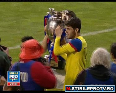 Steaua a luat Cupa. Fiesta pe strazi pentru fani. Vezi cum s-au distrat jucatorii