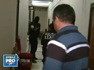 29 de arestari in dosarul La Piovra varianta romaneasca. Lista celor care au primit mandate