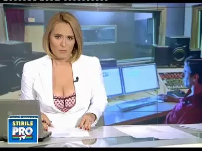 Alexandra Stan, mai tare ca Rihanna. A spart topurile din Marea Britanie, Franta si Spania