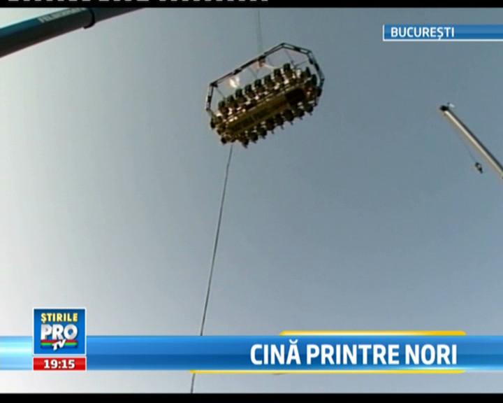 Cum e sa iei cina, la 50 de metri inaltime, la Mogosoaia. Vezi cat te costa