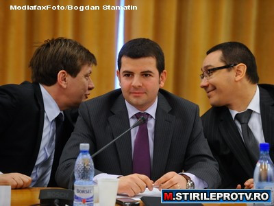 USL schimba macazul. Opozitia se duce la consultarile cu Basescu, dar il vrea si pe Boc la intalnire