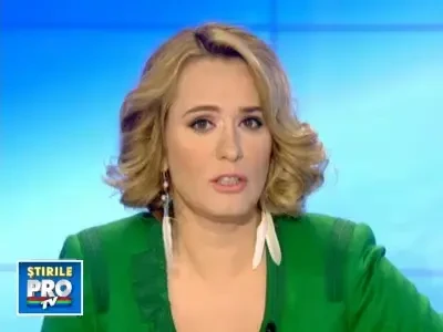 Banchetul tau se vede pe net - absolventii de liceu au iesit in strada sa sarbatoreasca