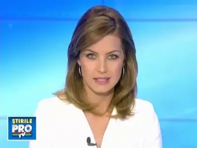 Imaginile zilei.5.000 de oameni danseaza Meneaito in centrul Ploiestiului pentru a stabili un record