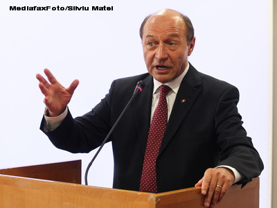 Surpriza. Basescu a pierdut procesul cu Surupaceanu, pentru favorizarea consumului de droguri usoare