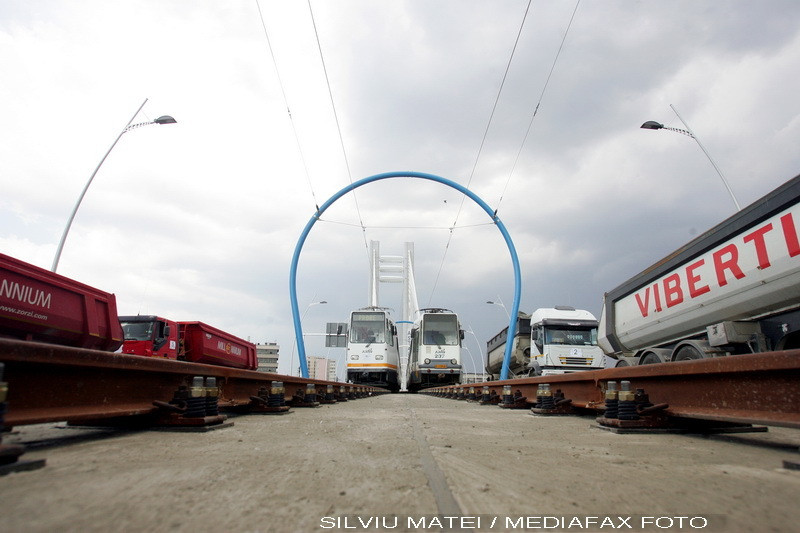 Pasajul Basarab are unda verde. Vezi ce termen de garantie ii dau autoritatile