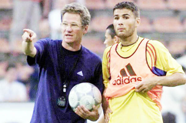 Bomba la nationala: Vine Boloni!