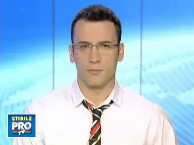 Natura dezlantuita: locuinte inundate,masini distruse si un tren deraiat. Ploaia,la putere pana luni