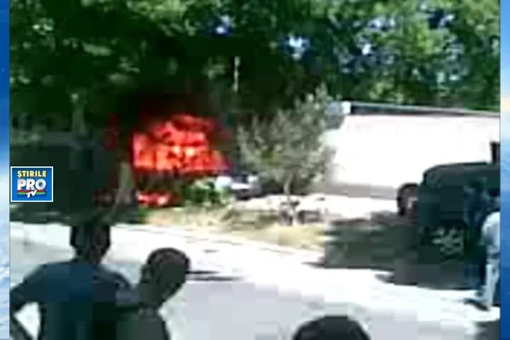 Explozie in centrul Chisinaului. Presedintele Federatiei de Tenis, grav ranit. Primele imagini