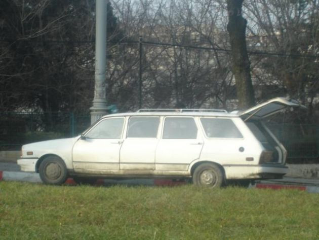 Dacia break limousine