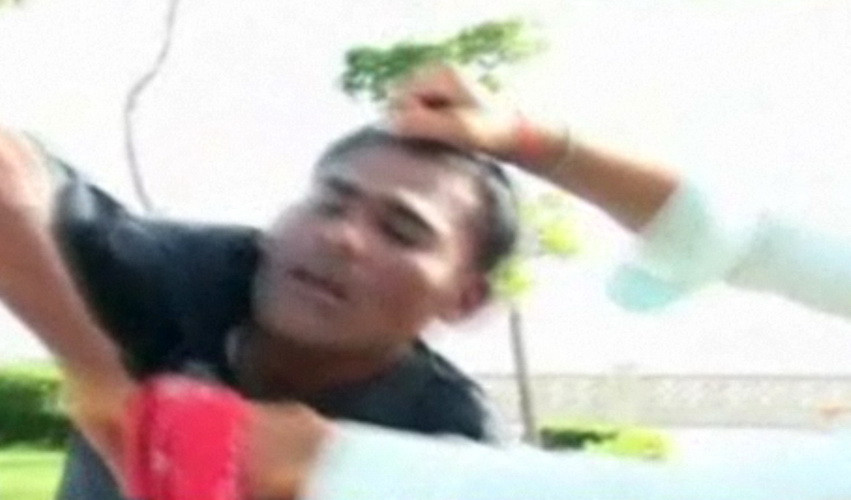 Ultimele imagini in viata, cu un tanar impuscat de armata