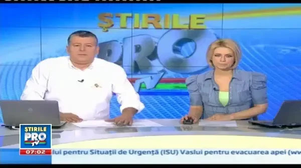 Vijeliile au facut deja o victima. A ajuns in spital, dupa ce acoperisul casei s-a prabusit peste ea