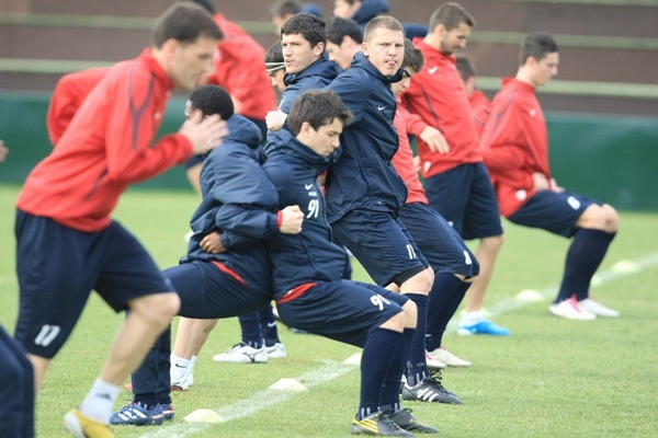 EXCLUSIV Curatenia continua la Steaua! Inca un jucator si-a reziliat contractul