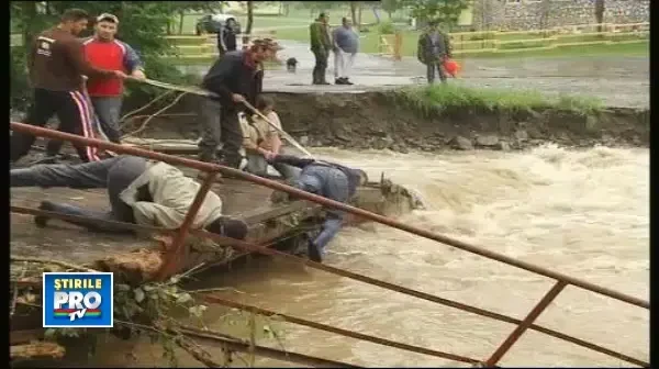 Dezastrul de la Balea Lac in imagini VIDEO. Cele mai puternice ploi, de la 1978 incoace