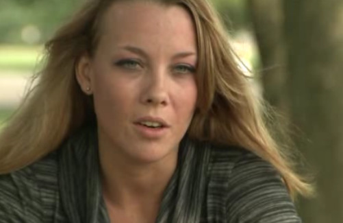 95.000.000 de dolari pentru hartuire sexuala. Cum a intrat o tanara in topul celor mai bogate femei