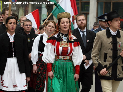 UDMR Cluj se gandeste sa rupa coalitia locala cu PDL din cauza placutei cu Iorga