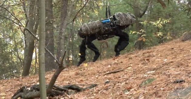 VIDEO / Bizarii roboti SF cu care Pentagonul vrea sa apere SUA