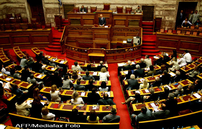 Societe Generale: Dupa 2000 de ani, soarta lumii va fi din nou decisa de parlamentari din Atena