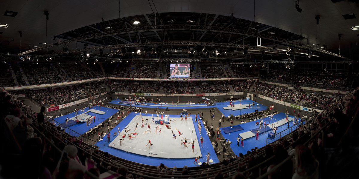 O zi intreaga intr-o singura fotografie. Sportul face spectacol