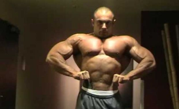 Dieta ucigasa: culturistul roman Viorel Ristea a murit in SUA. Nu a mancat si nu a baut cateva zile