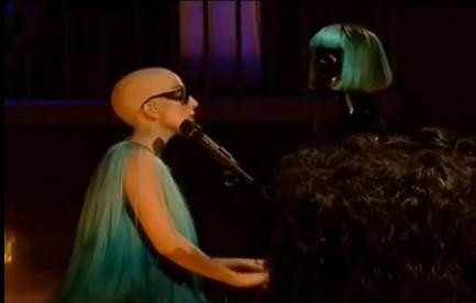 Lady GaGa a chelit. VIDEO
