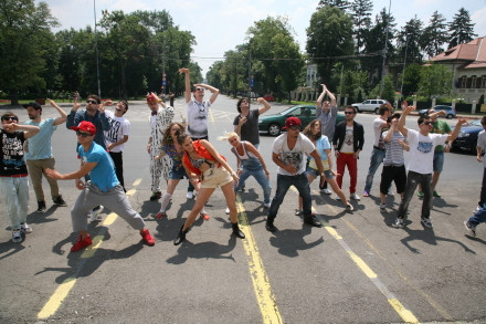 Baletul Edi Stancu, Trupa Freakquency si DJ-ii ProFM super filmare pentru videoclipul 'Rollin''!