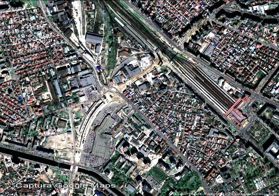 Google Maps, prins in ofsaid de inaugurarea Pasajului Basarab. 4 ani in 2 minute. ANIMATIE
