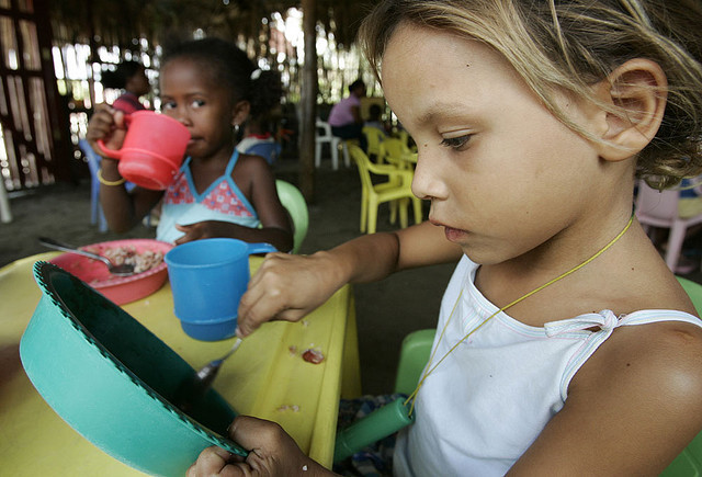 La 149 de ani de la abolirea sclaviei, SUA isi transforma copiii si nepotii in sclavi