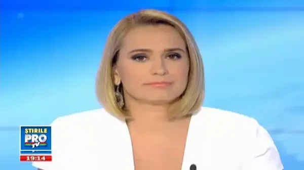 Atentie mare la cumparaturi. Unui hot i-au trebuit 4 secunde sa lase o doamna fara niciun ban