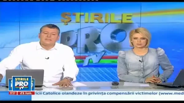 44 de victime in Rusia dupa ce un avion a ratat aterizarea pe o autostrada. FOTO si VIDEO
