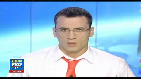 Crima misterioasa intr-un bloc din Capitala: barbat gasit spanzurat, plin de taieturi si lovituri