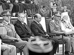 Washington Post: Atacul lui Basescu impotriva regelui Mihai aminteste de comunism