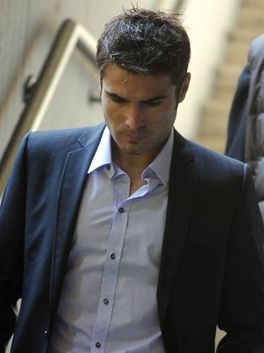 Monica Columbeanu i-a luat fata lui Adrian Mutu pe aeroport