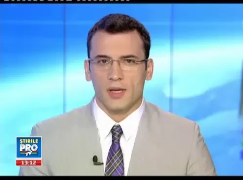 S-a rasturnat 6 metri intr-o rapa. O cascadorie i-a salvat viata soferului de 24 de ani