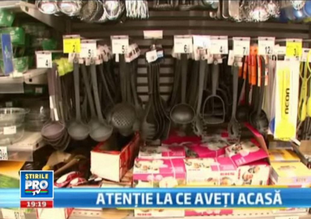 Atentie la "Made in China". Cum ne pot imbolnavi bolurile, farfuriile si canile din plastic