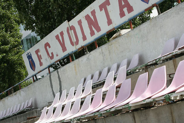 Primul pas spre destramarea Academiei Stelei. Cine se revolta impotriva lui Becali