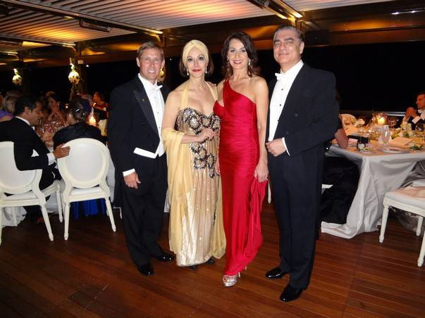 FOTO. Ce bine arata Nadia Comaneci la 50 de ani