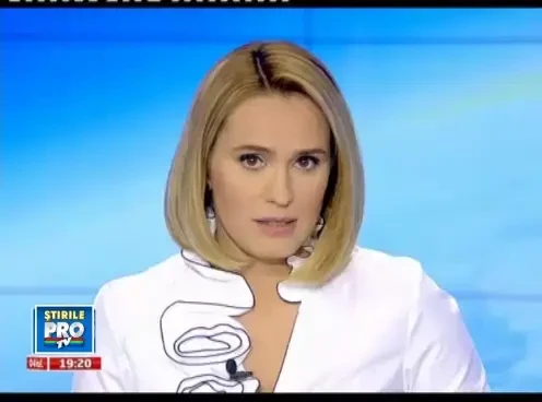 Bold Remove Moni l-a invitat pe Iri in SUA pe banii ei