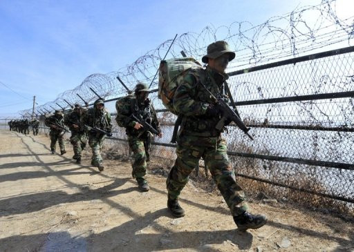 Un caporal, de numai 19 ani, din Marina sud-coreana a omorat 4 militari