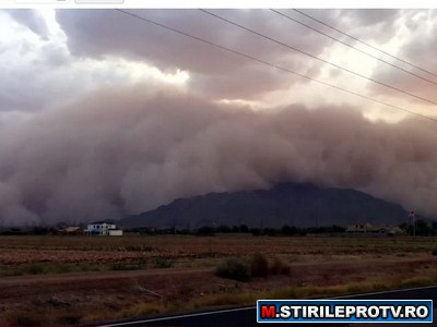 Tunete si fulgere apocaliptice in Phoenix. Localnicii au crezut ca vine sfarsitul lumii