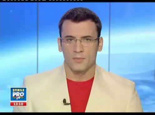 Ursuletii pofticiosi ataca containerele pe Valea Cerbului