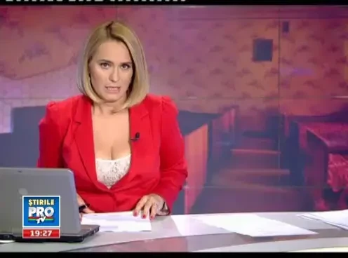 Alex si-a gasit o familie in urma reportajului difuzat in cadrul campaniei Vreau si eu parintii mei