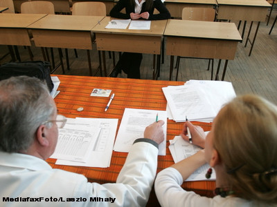 BAC 2013, sesiunea de toamna. Barem matematica M1 si M2 la BACALAUREAT 2013