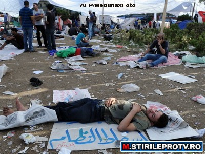 Egiptenii nu se potolesc. Sute de protestatari au ocupat piata Tahrir din Cairo