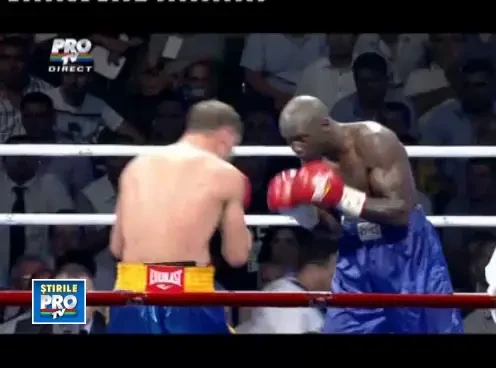 Lucian Bute, in lacrimi, dupa ce l-a facut K.O. pe Jean Paul Mendy in runda 4!