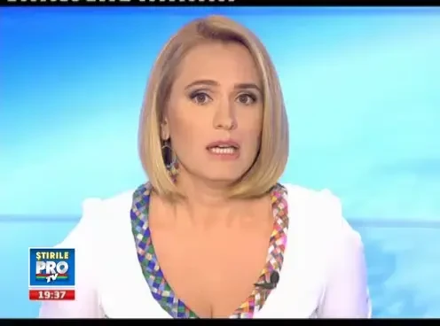 FOTO SOC. Titanicul din Rusia. Aproximativ 60 de corpuri sunt blocate in adancurile fluviului Volga