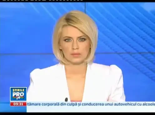 Comoara din pivnita. Isi renovau casa, cand au dat peste 34 de monede de aur