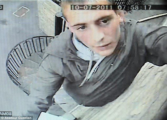 FOTO. Fa cunostinta cu hotul care n-a auzit in viata lui de camere de supraveghere